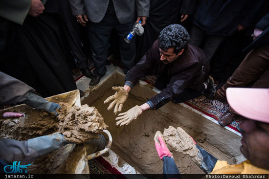 عکس: بدرقه «آقا صادق» با حضور بیت امام