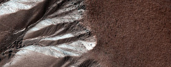 تصاویر جدید مریخ به‌طوری غیر عادی شبیه به زمین هستند!