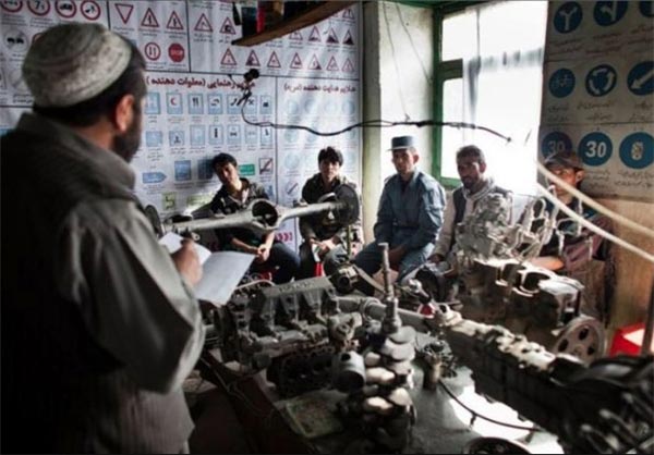 تصاویر: آموزشگاه تعلیم رانندگی در کابل