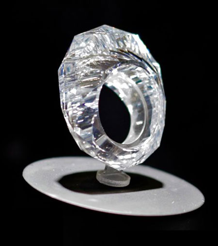عکس: انگشتر تمام الماس 200 میلیاردی