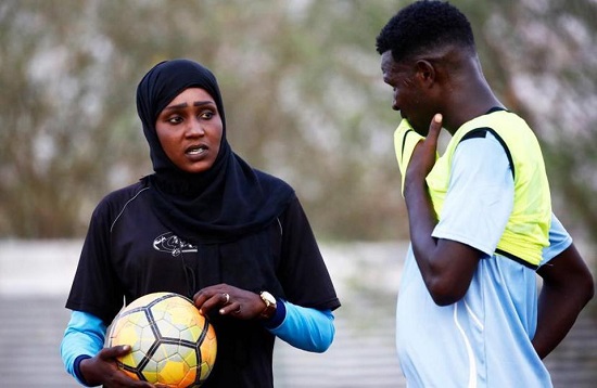سلما؛ اولین زن عرب مربی فوتبال مردان