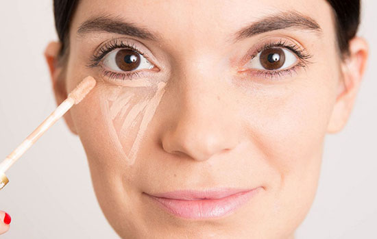 ۱۰ اشتباه رایج آرایشی که پوستتان را خراب می‌کند