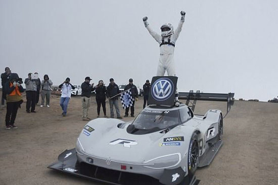 خودروی الکتریکی فولکس واگن رکورد زد