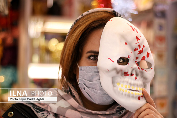 تصاویری از رونق بازار هالووین در ایران