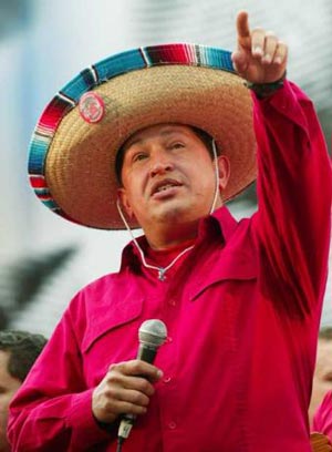 چاوز و بازیگر هالیوودی به روی سن می روند!