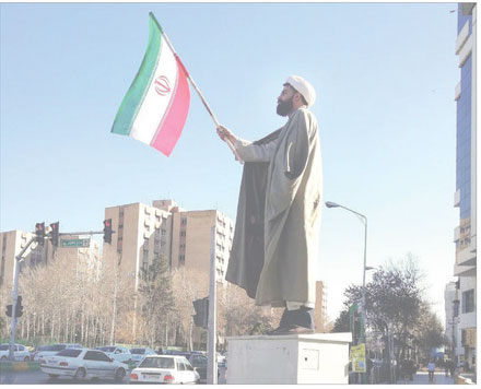 روحانی خبرساز خیابان انقلاب: مخالفان حجاب به عجز رسیده‌اند