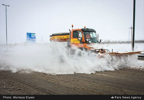 عکس: بارش برف شدید در زنجان
