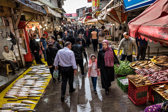 گشت و گذار بهاری در شهر «عشق و باران»