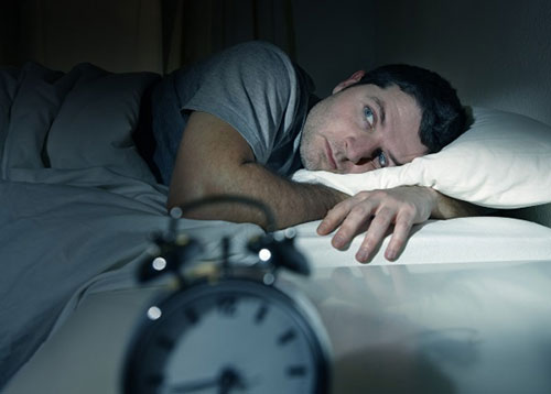 چرا ﺷﺐ خواب ﺑﻪ ﭼﺸﻤﺎﻧﻢ ﻧﻤﯽ آید؟