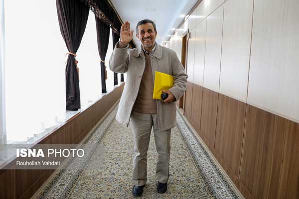 احمدی‌نژاد به شایعات اخیر پایان داد