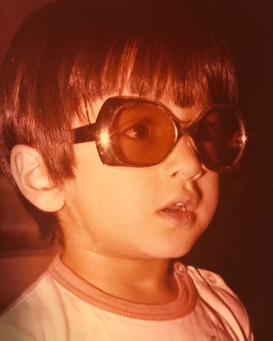 عکسی با مزه از چهار سالگی رامبد جوان