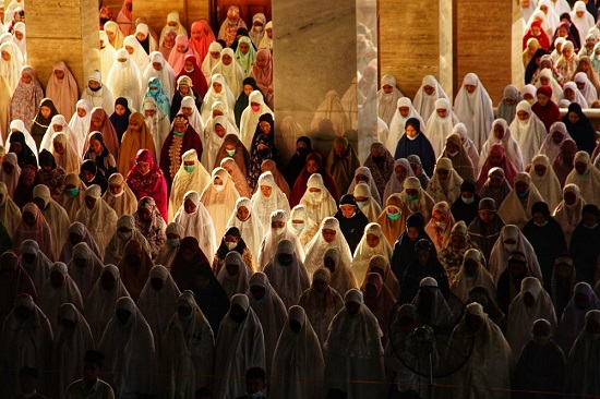 عید فطر در نقاط مختلف جهان به روایت تصویر