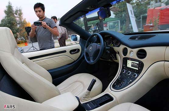 نمایشگاه خودروهای سوپر فست در تهران