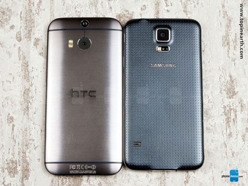 دوئل سامسونگ Galaxy S5 با HTC One M8