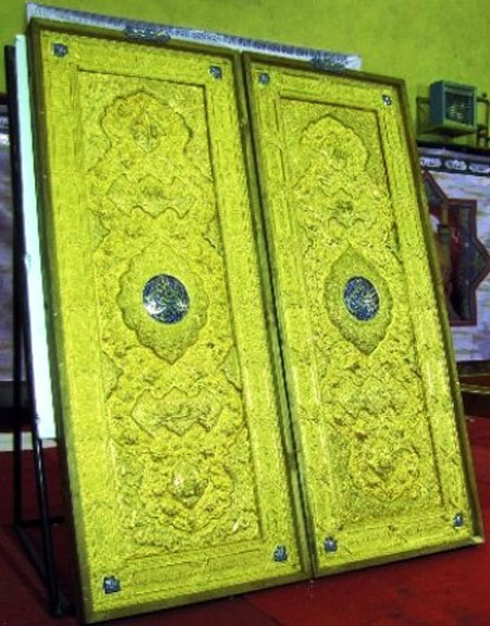 ساخت درب طلای حرم حضرت عباس +عکس