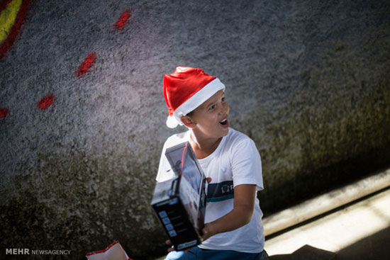 تصاویری از کریسمس در نقاط مختلف جهان
