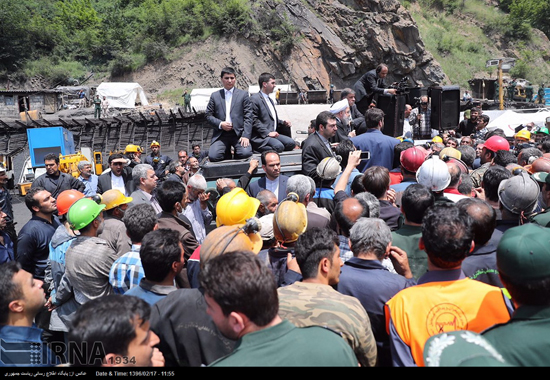روحانی در محل حادثه معدن آزادشهر