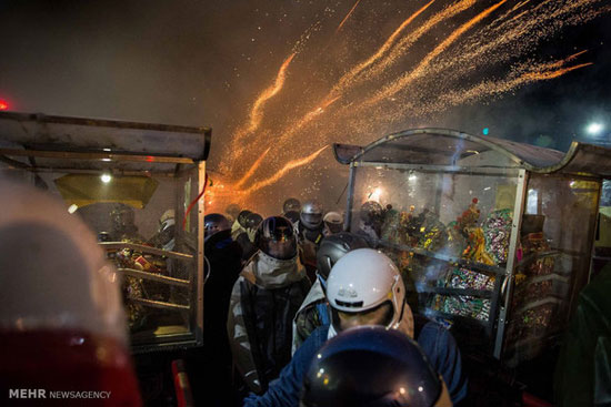 جشنواره آتش بازی خطرناک در تایوان‎