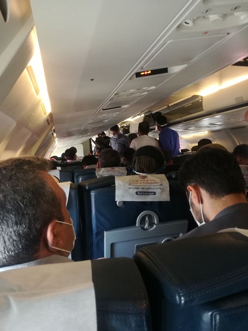 عدم رعایت فاصله اجتماعی در هواپیماهای ایران