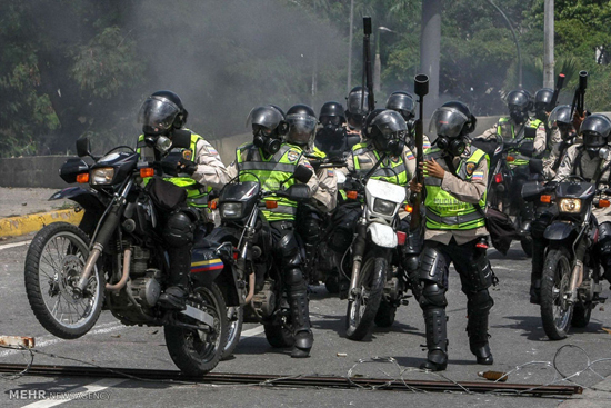 اعتراضات مرگبار در کاراکاس‎