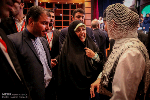عکس: ظریف و همسرش در یک جشنواره