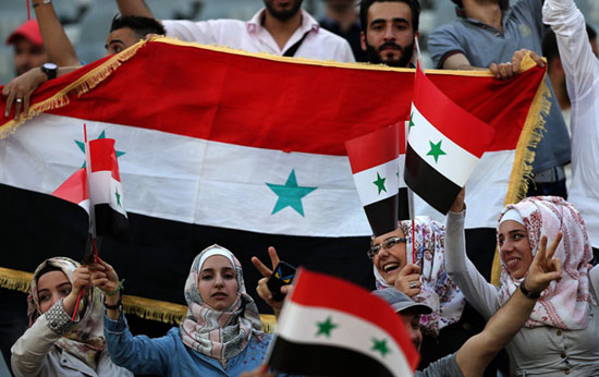 زنان و دختران سوری در ورزشگاه آزادی