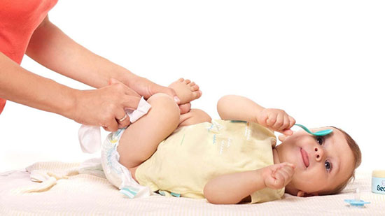 راهکار‌های عملی برای صرفه جویی در پوشک بچه