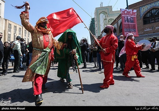 خیمه سوزان ظهر عاشورا در چهار راه گلوبندک