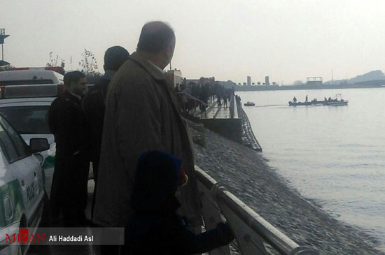 دو کشته در حادثه سقوط بالگرد در دریاچه چیتگر