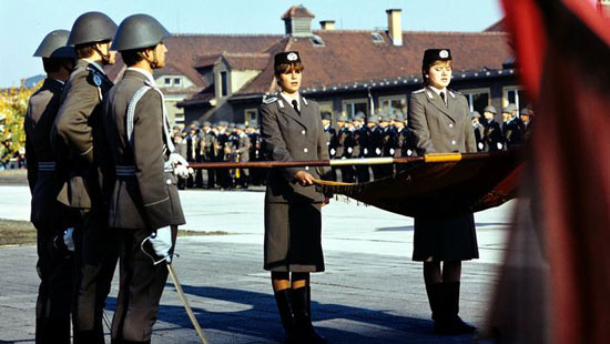 زنان در ارتش آلمان چه می‌کنند؟
