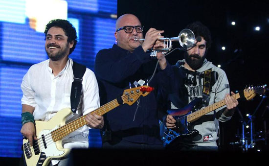 محمدرضا گلزار در کنسرت بنیامین +عکس