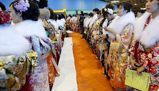 رقابت بلوغ بین دختران ژاپنی +عکس
