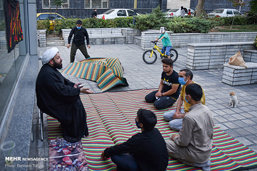 حسینیه‌ای برای رهگذران در فضای باز