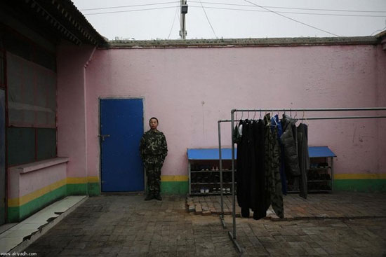 اردوگاه ترک اعتیاد به اینترنت در چین +عکس