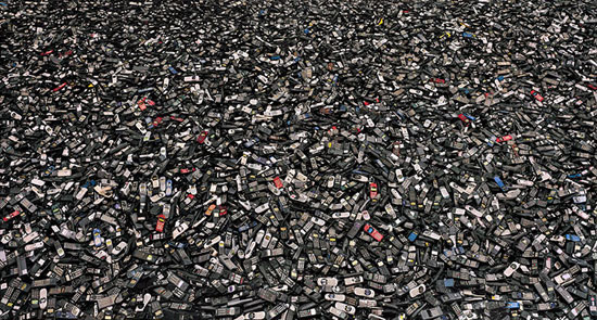 آثار مخرب یک گوشی موبایل برای محیط زیست