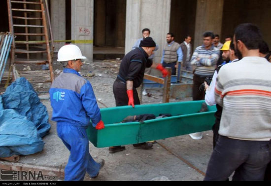 عکس: سقوط مرگبار جرثقیل با 2 کشته