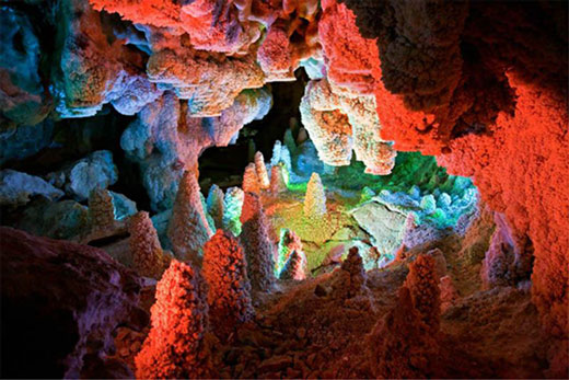 بزرگترین و شگفت انگیزترین غارهای ایران