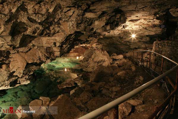 تصاویر دیدنی از مرموزترین غار‌های جهان
