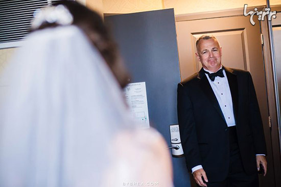 لحظه زیبایی که پدران دخترشان را در لباس عروس می‌بینند