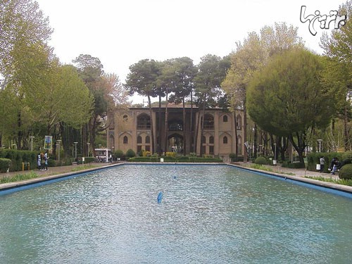 معماری ایرانی: عمارت هشت‌بهشت اصفهان