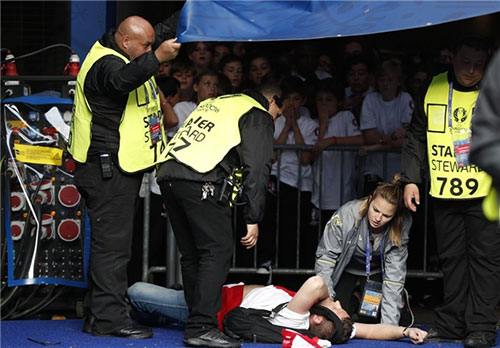 عکس: سقوط هوادار لهستانی در ورزشگاه