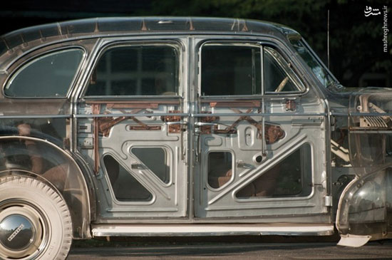 خودروی شیشه‌ای پونتیاک