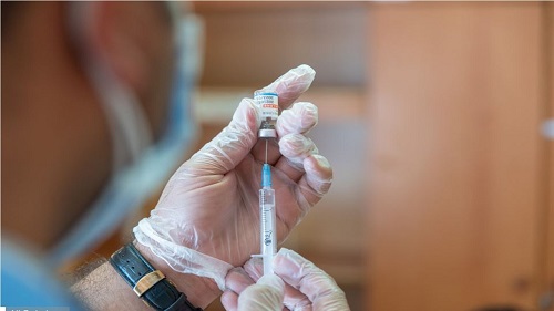 وزارت بهداشت: دز سوم واکسن اجباری می‌شود