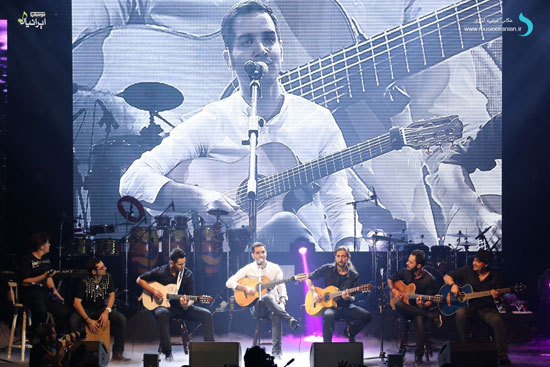 کنسرت «محسن یگانه» در تهران