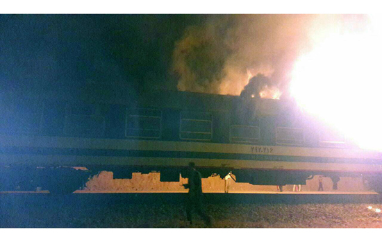 آتش سوزی قطار مسافربری تهران - اهواز