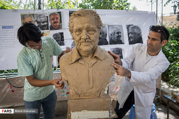دومین سمپوزیوم مجسمه‌سازیِ مفاخر ایران