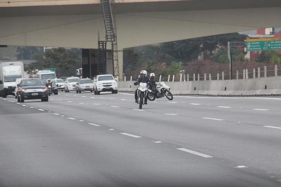 گزارش تصویری از حضور اسکورت و پلیس همراه تیم ملی گزارش تصویری از حضور اسکورت و پلیس همراه تیم ملی