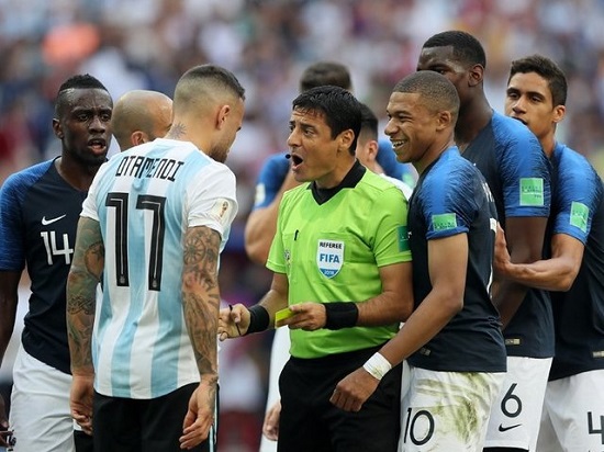 روایت فغانی از قضاوت بازی آرژانتین - فرانسه