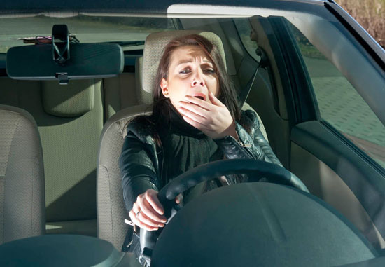 خطرات رانندگی در حالت کم‌خوابی