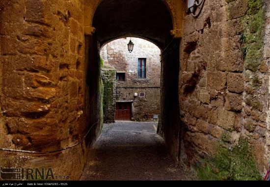 شهر باستانی «کالکاتا» در ایتالیا